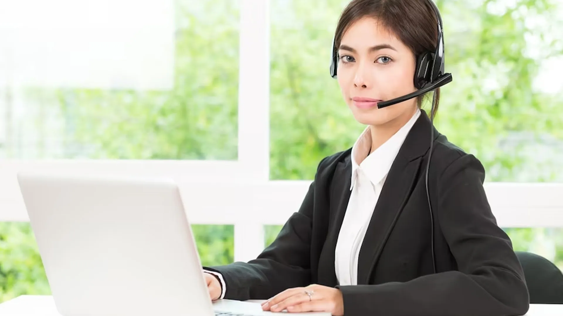 Hình ảnh hỗ trợ khách hàng Bắn Cá Đổi Thưởng